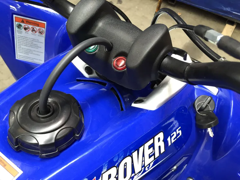 Close up look of the Rover 125 in blue