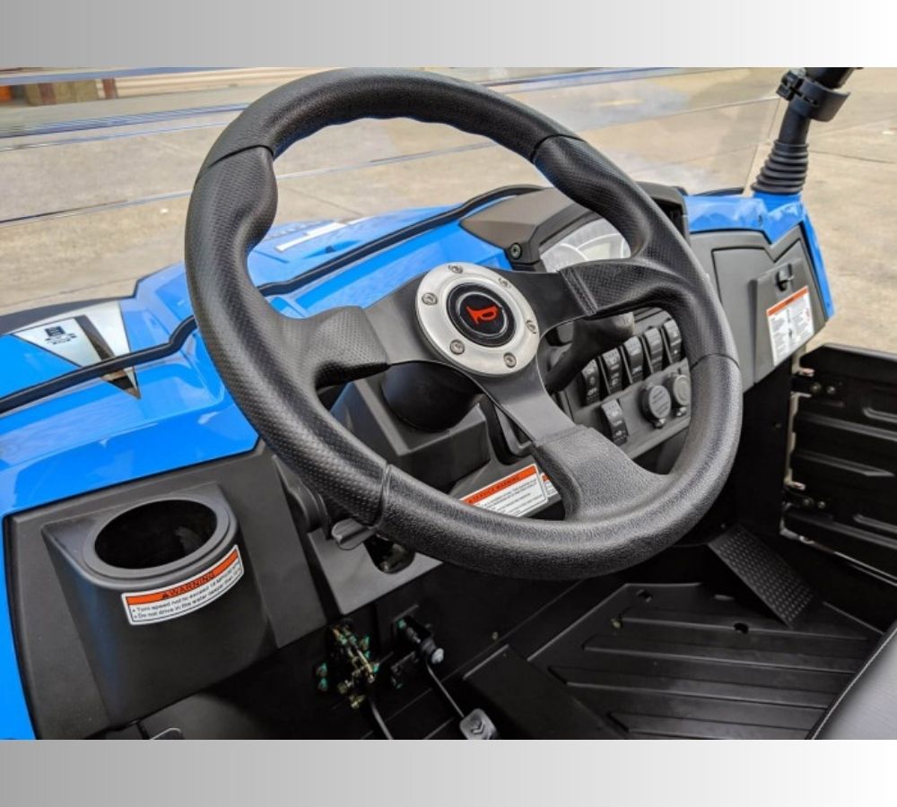 800GTS blue steering wheel